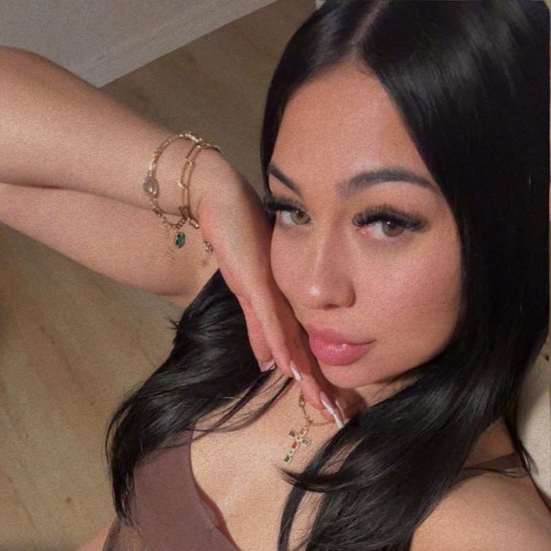 Abby😽🌶️ (@abigail2256) | Snapchat Stories, Spotlight & Lenses