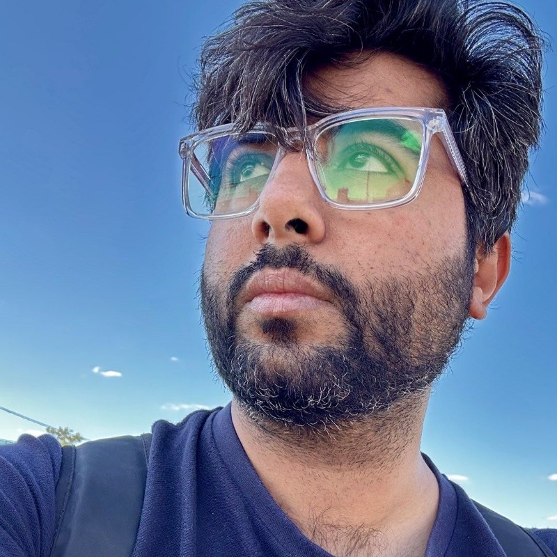 ADEEL 🇵🇰🇺🇸 (@adeelahmed-x) | Snapchat Stories, Spotlight & Lenses