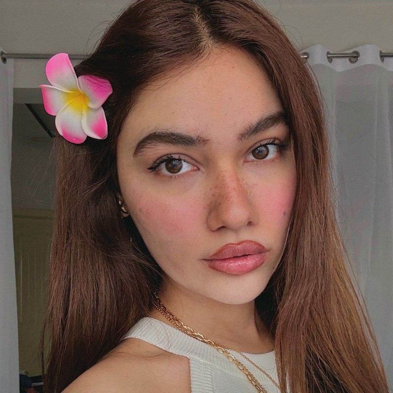 Aidaah Sheikh (@aidaahsheikh) | Snapchat Stories, Spotlight & Lenses