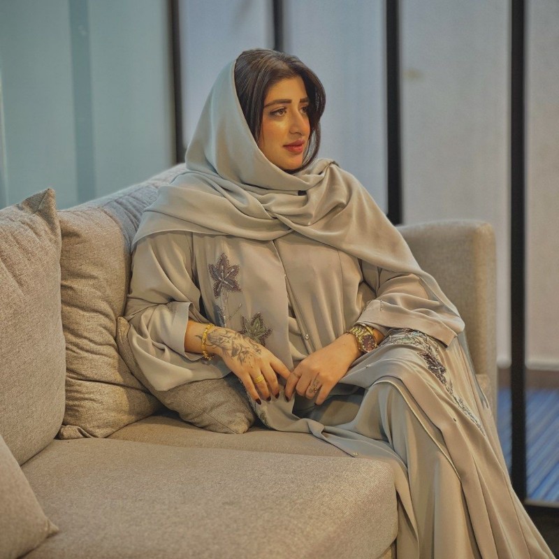 Allina Api 🦋عروج کاظمی🦋 (@allina512) | Snapchat Stories, Spotlight & Lenses