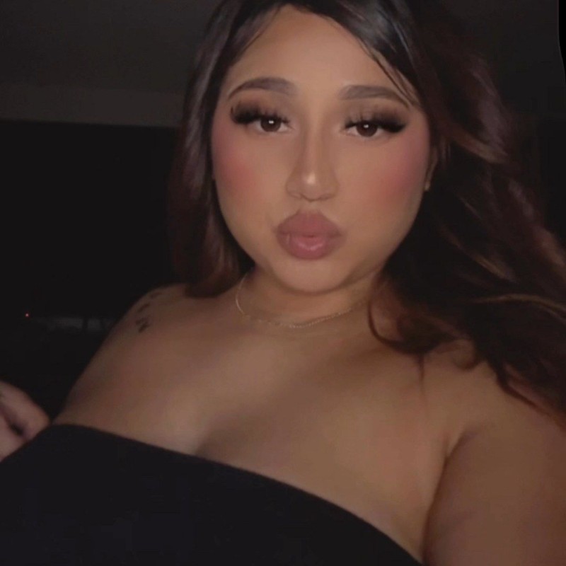 Angie 💋 (@angiieee.18) | Snapchat Stories, Spotlight & Lenses