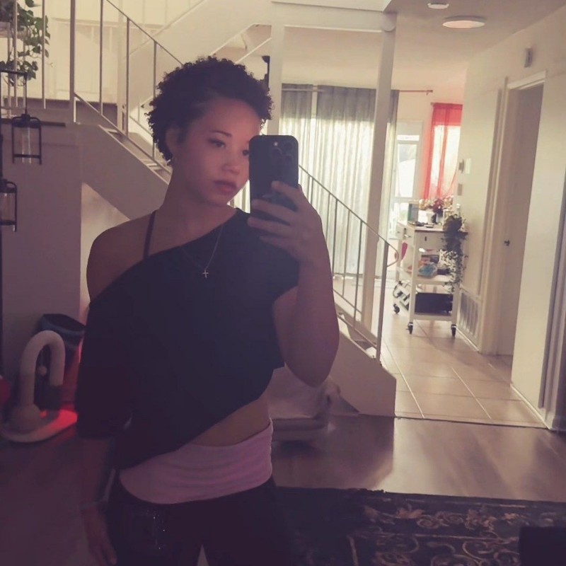 aniya (@aniyaldr) | Snapchat Stories, Spotlight & Lenses