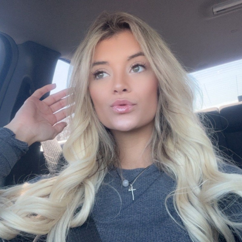 Aryka Vaughn (@arykamv) | Snapchat Stories, Spotlight & Lenses