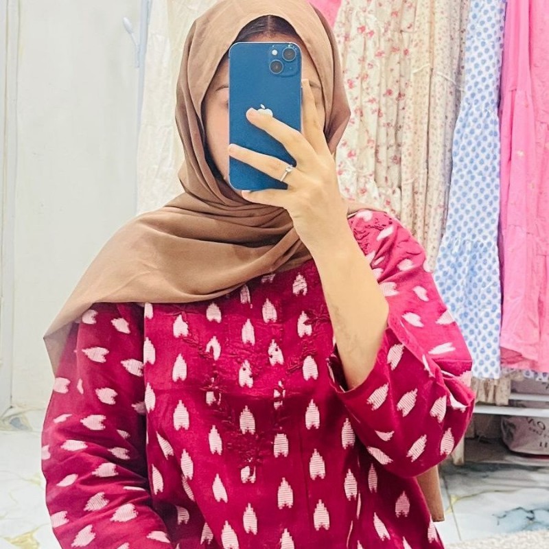 Ashia Api Ashia Wani 01 (@ashiyamushtaq) | Snapchat Stories, Spotlight & Lenses