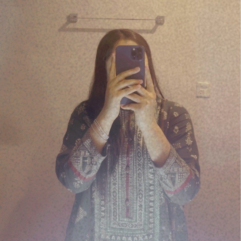 Ayesha Siddiqa (@ayeshaa20259155) | Snapchat Stories, Spotlight & Lenses