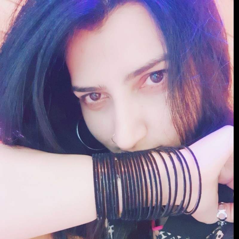 Beenish Khan (@beenishkhan32) | Snapchat Stories, Spotlight & Lenses