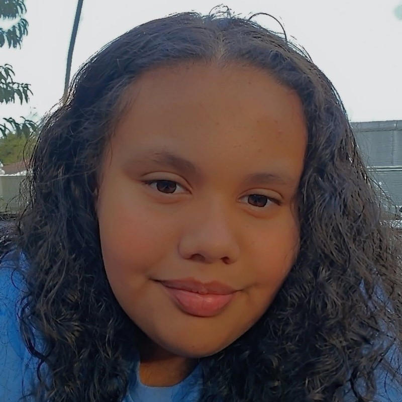 Binia Giron Corea (@biniagironcorea) | Snapchat Stories, Spotlight & Lenses