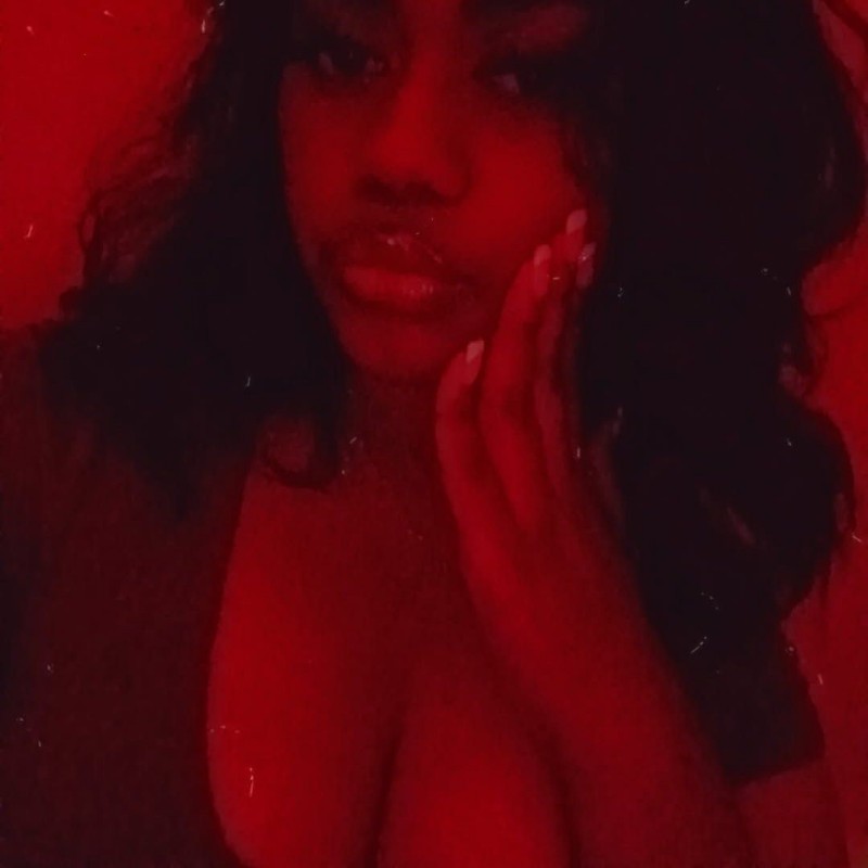 Margz 💋 (@ch4rrycosmo) | Snapchat Stories, Spotlight & Lenses