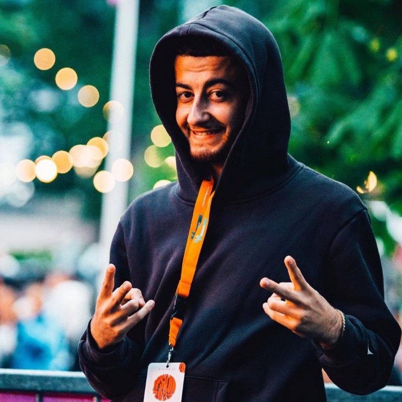 Delshad (@delshad.01) | Snapchat Stories, Spotlight & Lenses