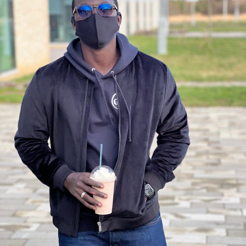 Papa Babacar Faye 🇸🇳 (@deviantproscrit) | Snapchat Stories, Spotlight ...