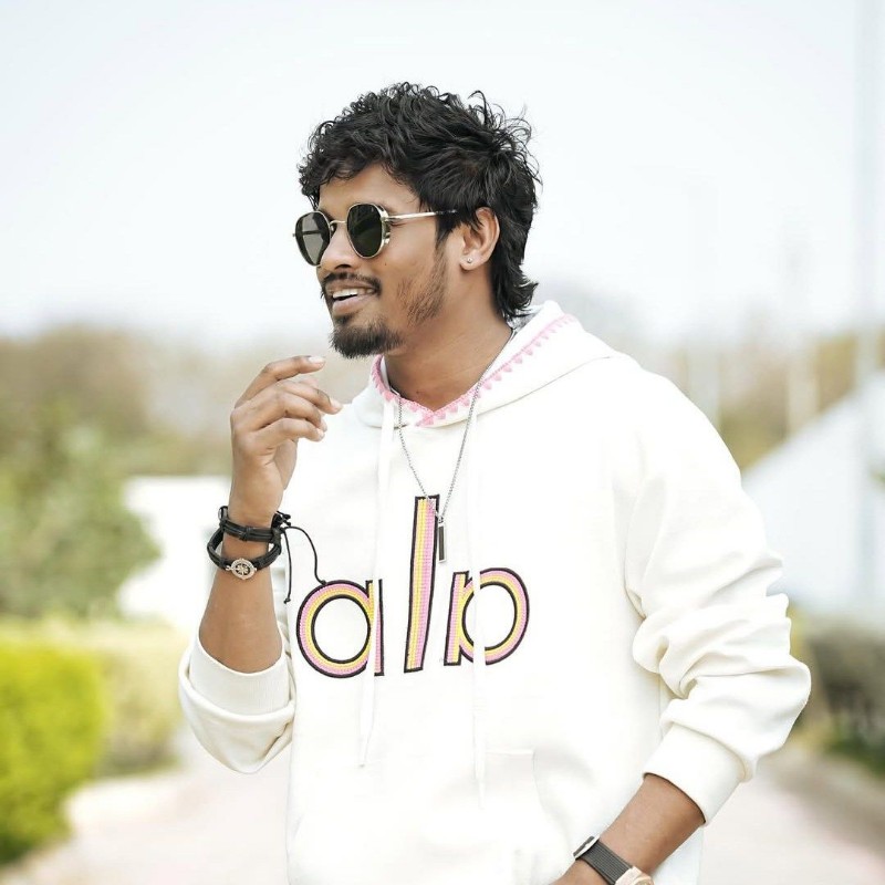 Dhee 10 Raju (@dhee10raju2026) | Snapchat Stories, Spotlight & Lenses