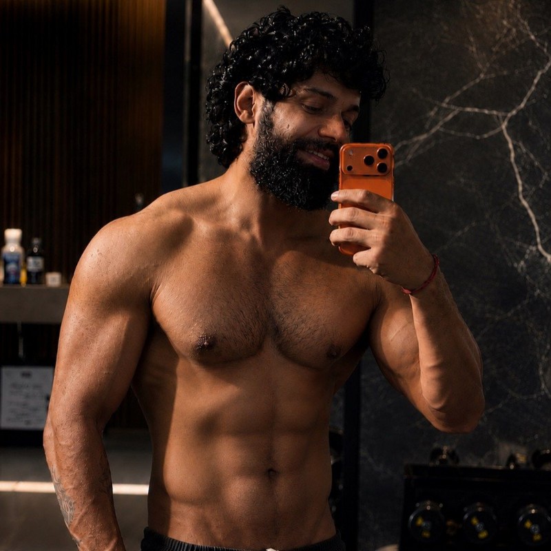 Fit Gulshan (@fitgulshan) | Snapchat Stories, Spotlight & Lenses
