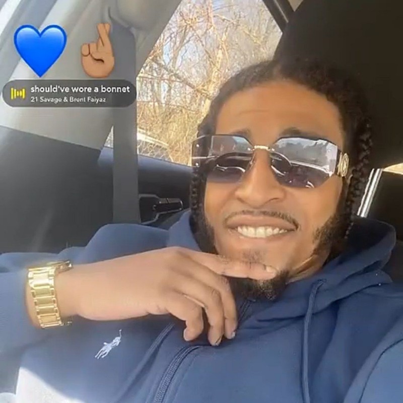 George Bezzo💙🤟🏽🤞🏾 (@gbezzo3) | Snapchat Stories, Spotlight & Lenses