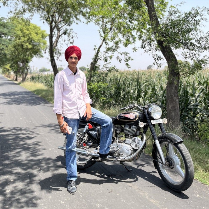 GURTAJDEEP_ (@gurtaj_tarpai) | Snapchat Stories, Spotlight & Lenses