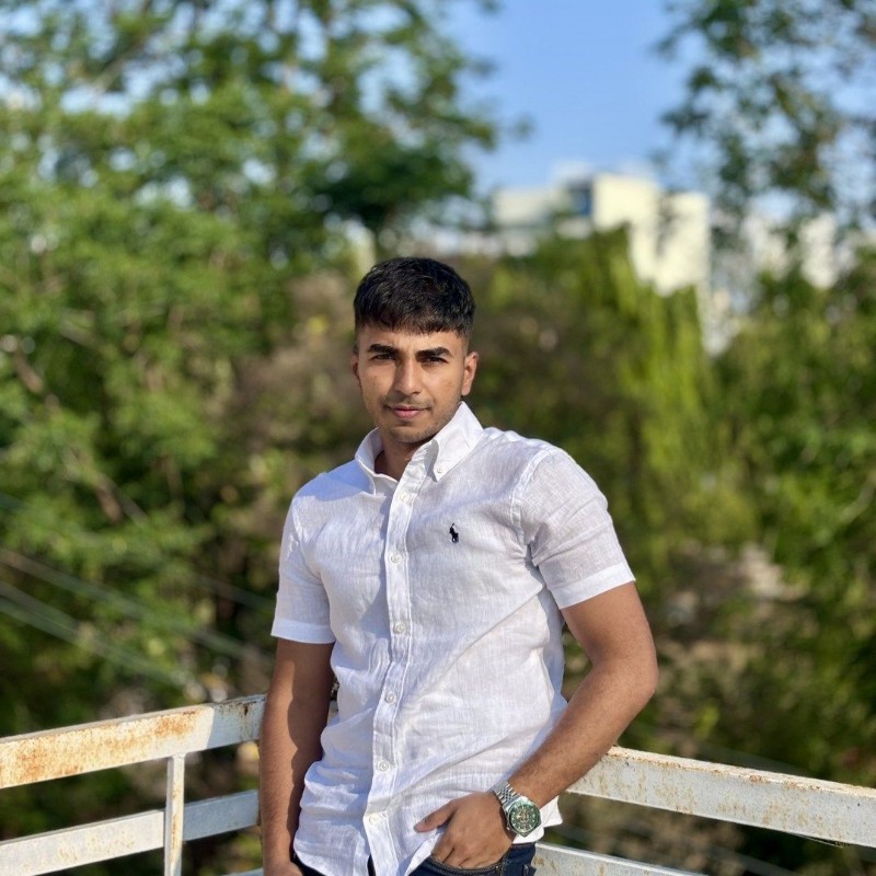 Syed Hussain (@hussainsyed-1) | Snapchat Stories, Spotlight & Lenses