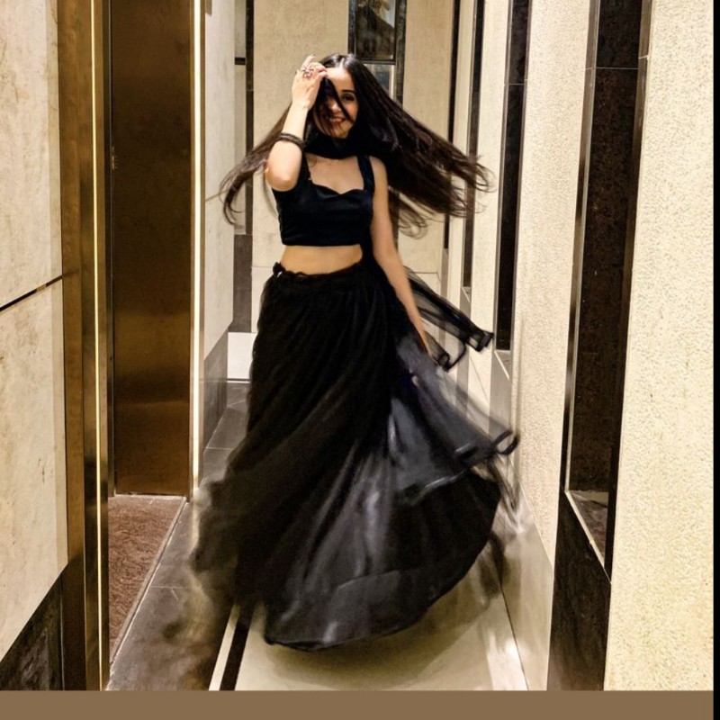 Khushbu (@its_khushbu01) | Snapchat Stories, Spotlight & Lenses