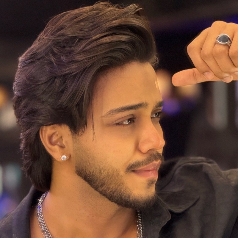 Sajid (@itssajidshaikh) | Snapchat Stories, Spotlight & Lenses