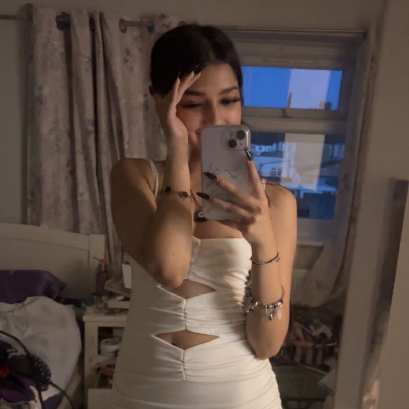 Mahira🎀 (@mahiraluv_x) | Snapchat Stories, Spotlight & Lenses