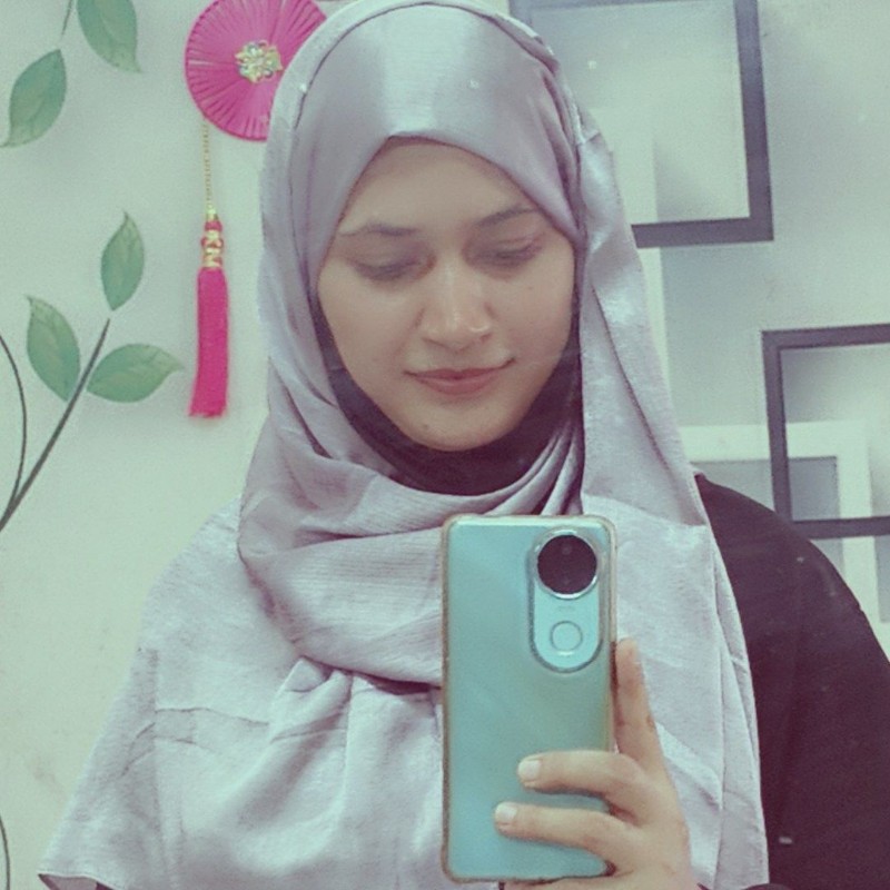 Mariyam Siddiqui (@mariyambano923) | Snapchat Stories, Spotlight & Lenses