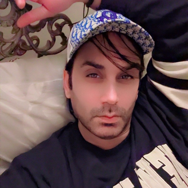 Mahrose Khan (@mehroz2316) | Snapchat Stories, Spotlight & Lenses