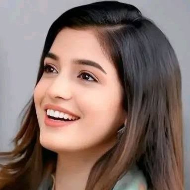 Merab Shahzadi (@merabshahza4139) | Snapchat Stories, Spotlight & Lenses