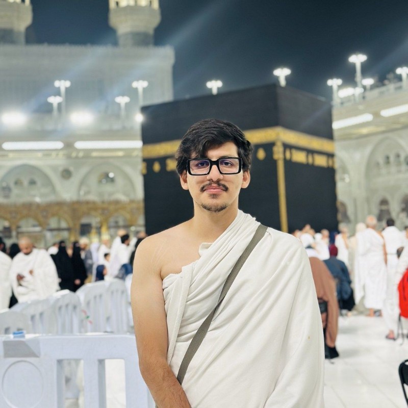 Moiz Multan Muhammad Moiz Qureshi (@moiz.official) | Snapchat Stories, Spotlight ...