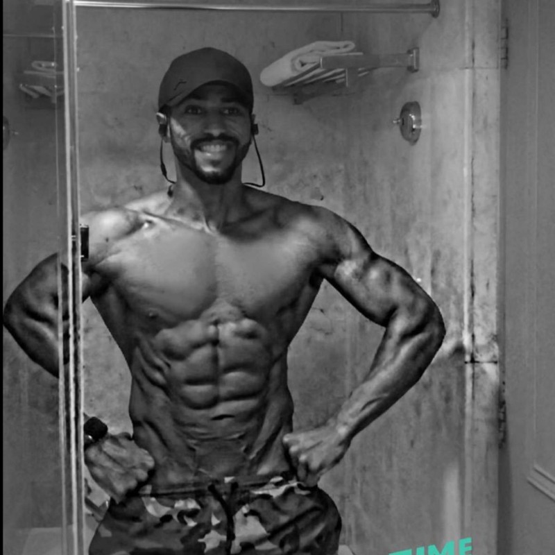 Meshal Alsalem | 🏋🏽‍♂️ (@mshal) | Snapchat Stories, Spotlight & Lenses