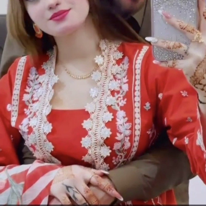 ️꧁𝐦𝐮𝐬𝐤𝐚𝐧 durrani꧂ ️ (@muskandurrani12) | Snapchat Stories, Spotlight ...