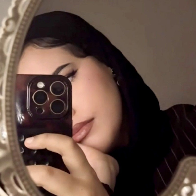 𝙉𝙖𝙨𝙧𝙖 ♕ (@nasra.sb) | Snapchat Stories, Spotlight & Lenses