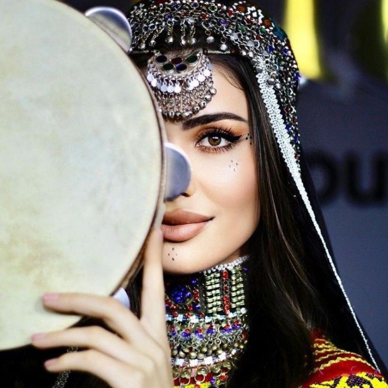 Naziii Ayr (@nazia_allahyar) | Snapchat Stories, Spotlight & Lenses