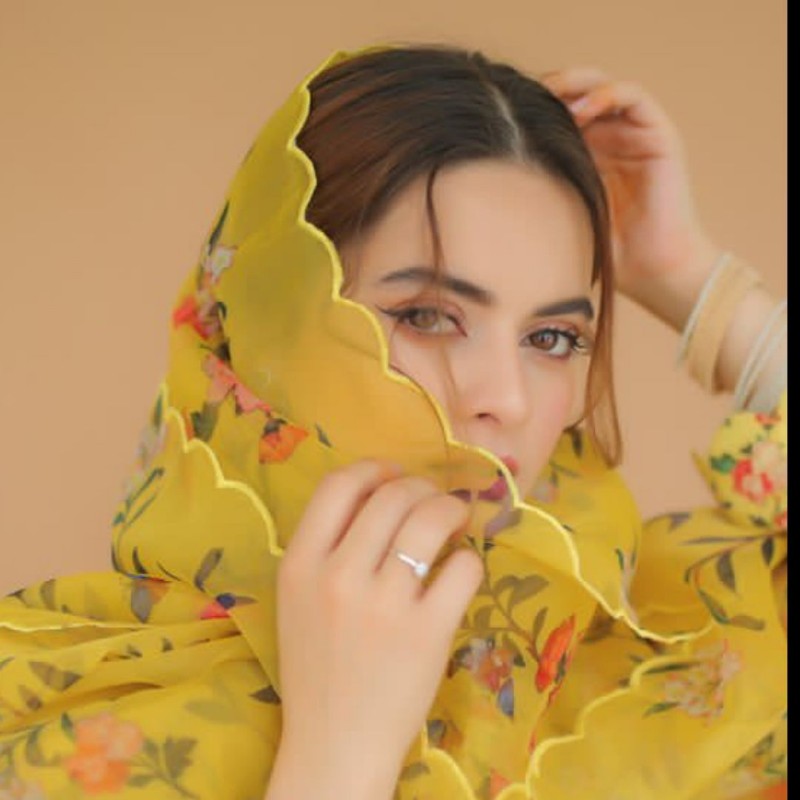 Noori Naaz (@nuzeemnoori21) | Snapchat Stories, Spotlight & Lenses