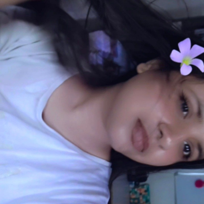 prakriti_arya_ (@p_arya202284) | Snapchat Stories, Spotlight & Lenses