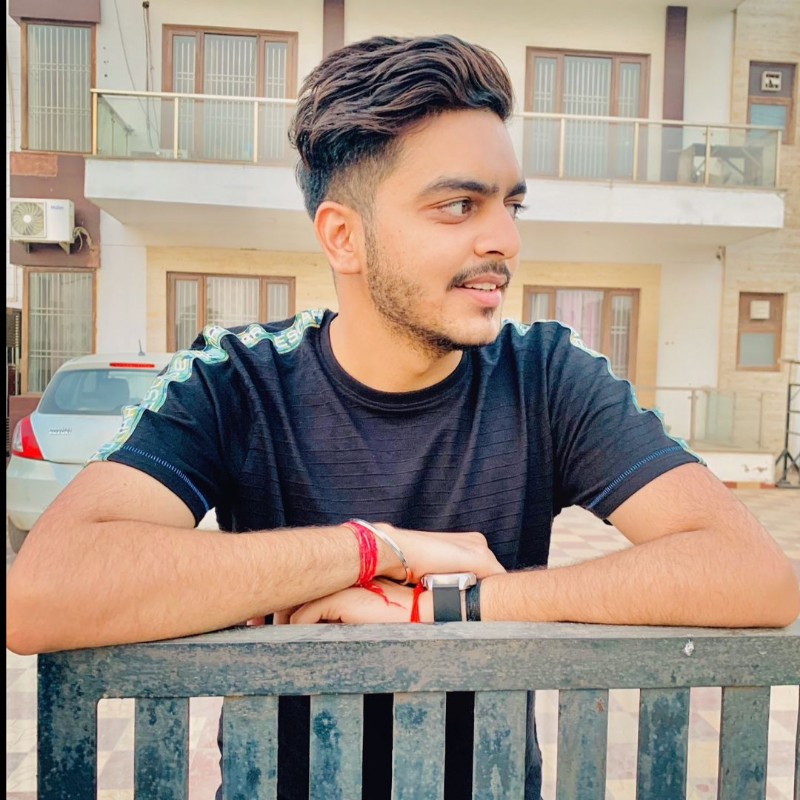 Rachit Singh Rojha (@rachitrojha) | Snapchat Stories, Spotlight & Lenses