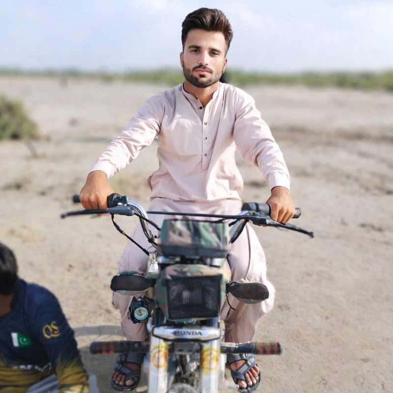 Majid Rind Rafique Rind Rafique Rind (@rafiquerind2026) | Snapchat Stories, Spotlight & Lenses