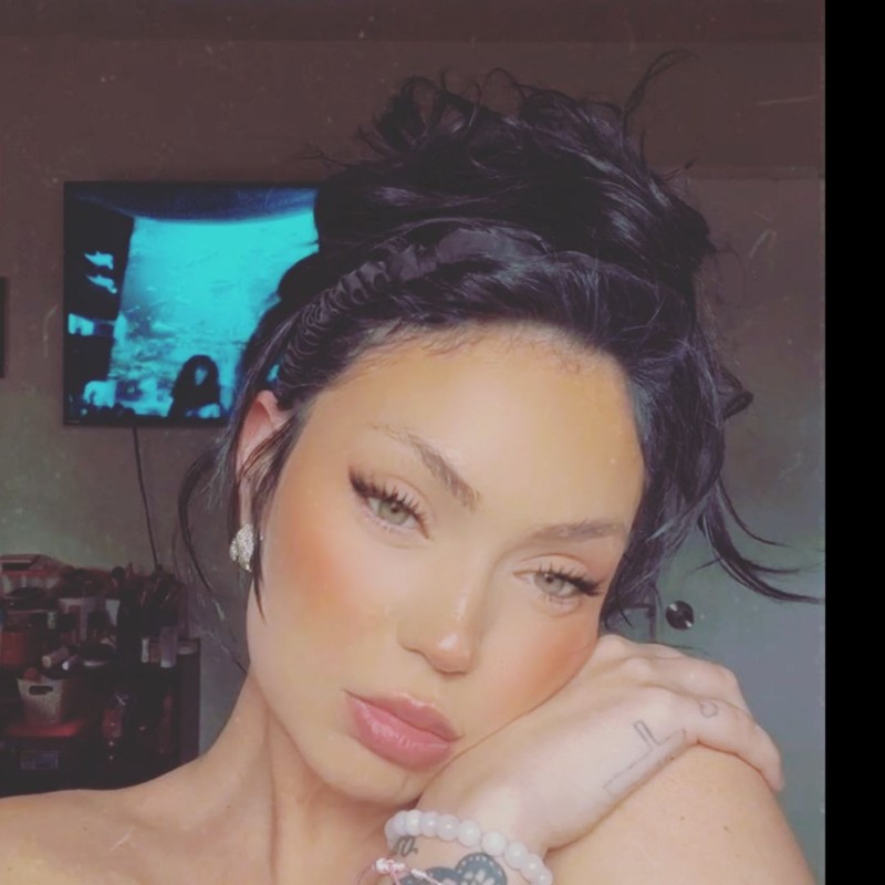 Sabrina Lane (sabrinabaenesto) Snapchat Stories, Spotlight & Lenses