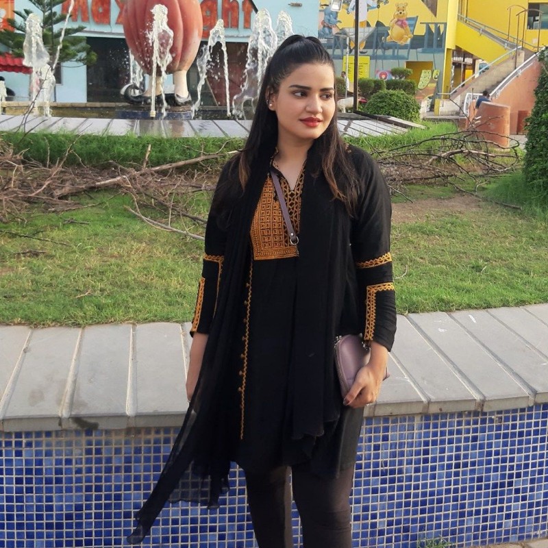 Saniya Rafiq (@sanikhan4601) | Snapchat Stories, Spotlight & Lenses