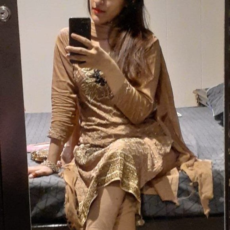 Sadaf Riaz Virk (@sedefvirc7) | Snapchat Stories, Spotlight & Lenses
