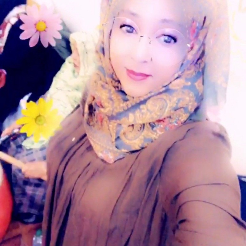 Shamsa Boodhari (@shamsaboodhari6) | Snapchat Stories, Spotlight & Lenses