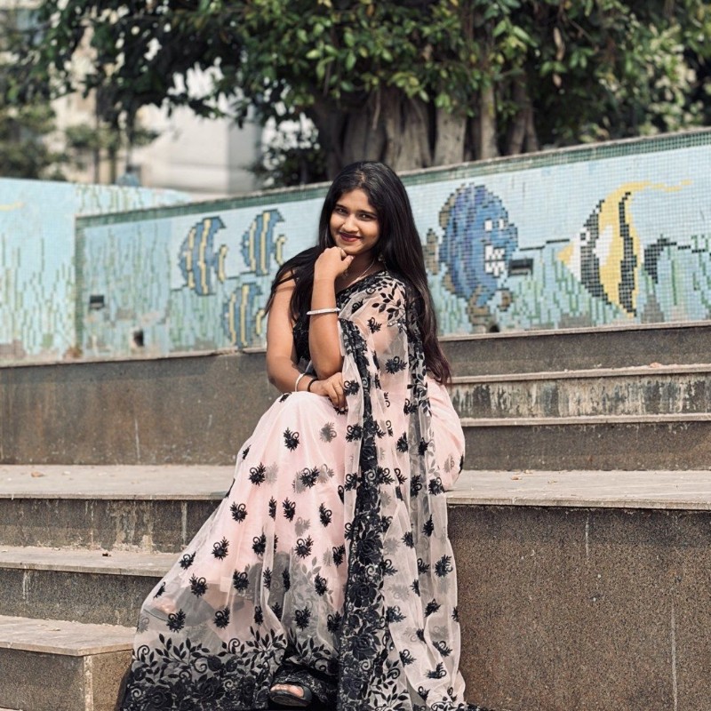 Sharvarii._08 (@sharvariigaykhe) | Snapchat Stories, Spotlight & Lenses