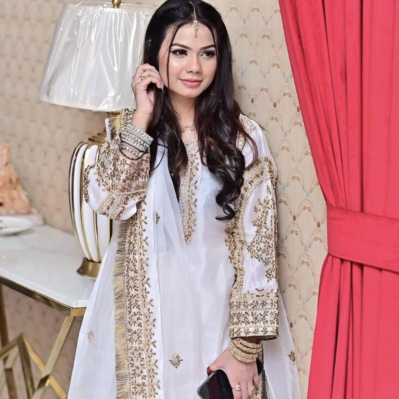 Shehzadi ☺️ (@shehzadi2023710) | Snapchat Stories, Spotlight & Lenses
