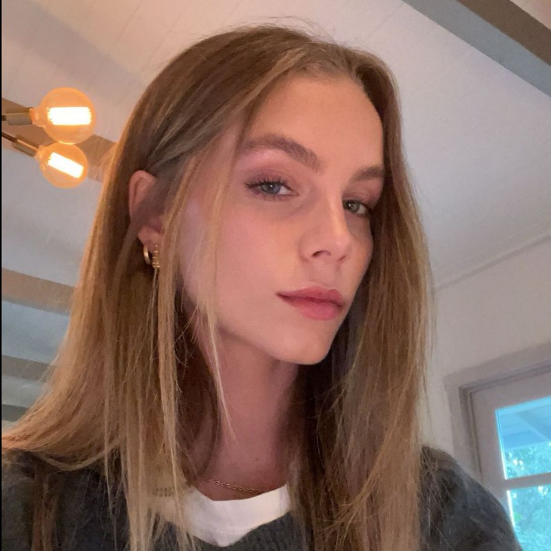 anna (shumate.anna) Snapchat Stories, Spotlight & Lenses