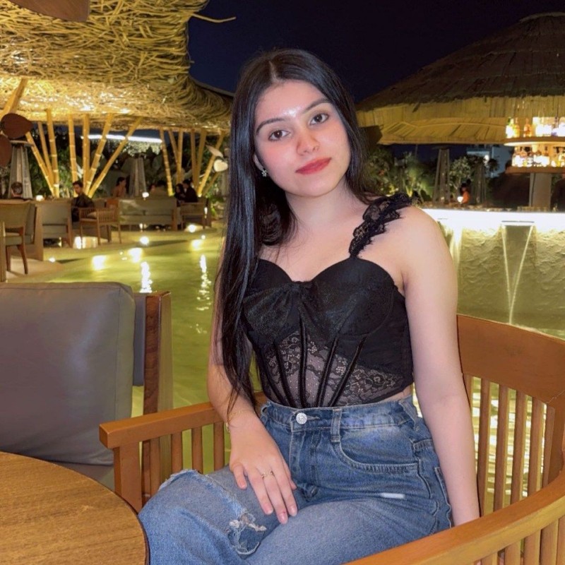 Suhani Wadhwani (@suhani_wadh2026) | Snapchat Stories, Spotlight & Lenses