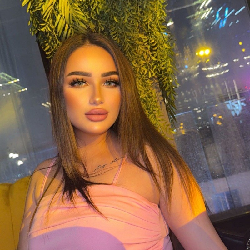 Sumaia Api سيمو🇸🇾 (@sumaia.fars) | Snapchat Stories, Spotlight & Lenses