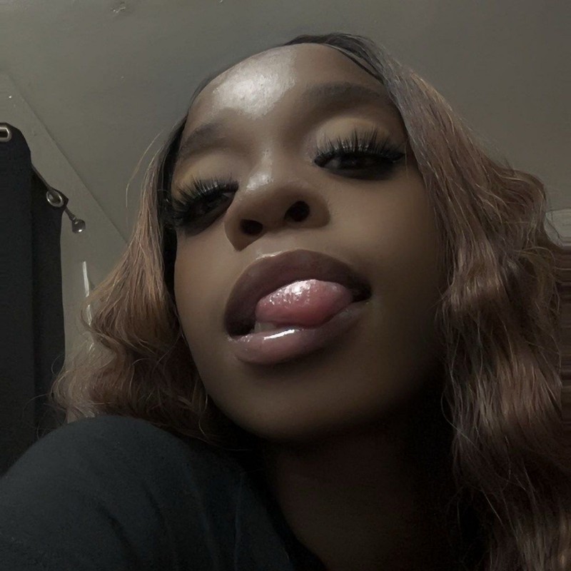 PYT Nisha😘🖤 (@tewprettynishaa) | Snapchat Stories, Spotlight & Lenses