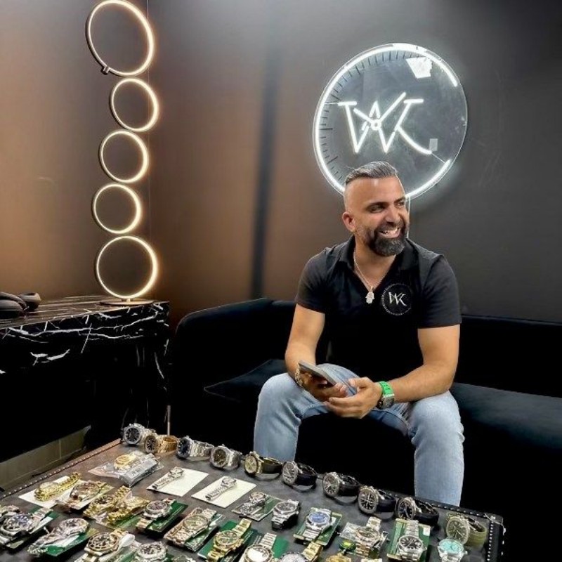 Watch King The Watch King NYC (@thewatchkingnyc) | Snapchat Stories, Spotlight ...