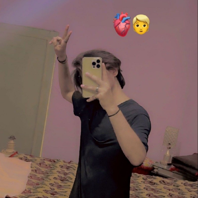 CHIKNA CHUzZA 😘😘 (@youraliyan007) | Snapchat Stories, Spotlight & Lenses