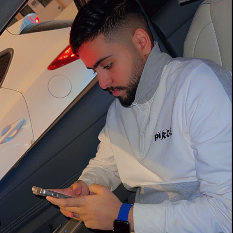 ʀ (@zxxxu) | Snapchat Stories, Spotlight & Lenses