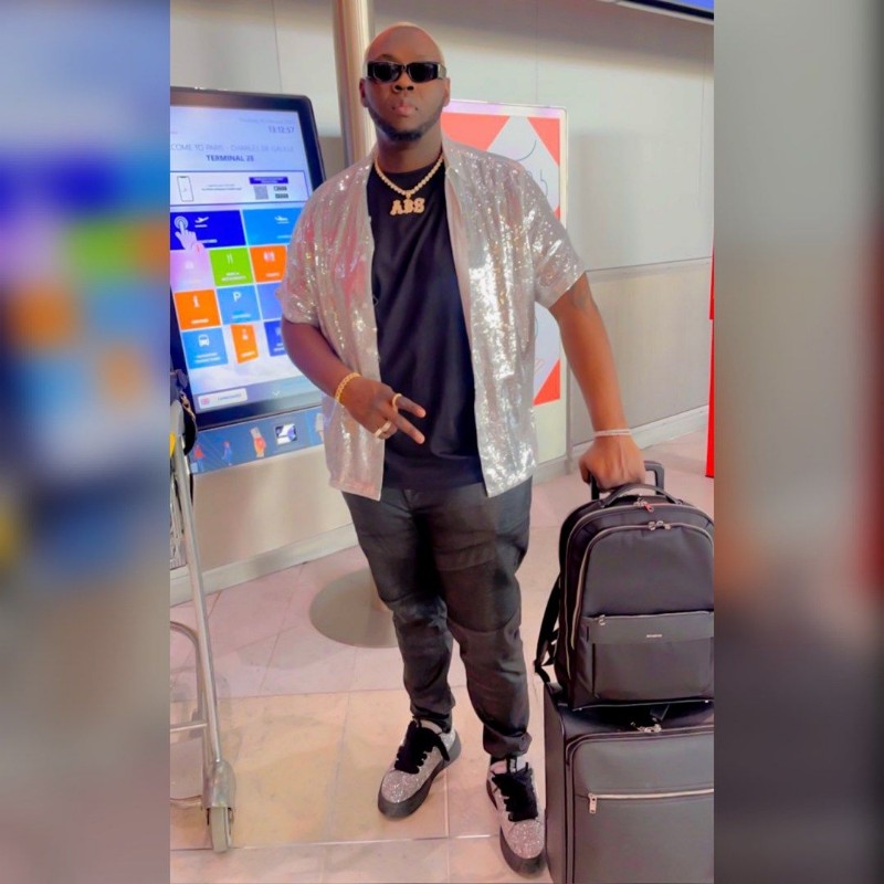 ABS Roi Lion 🎤🇨🇮🇺🇸🇫🇷 (absroilion) Snapchat Stories, Spotlight & Lenses