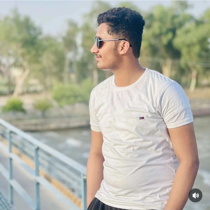 Ahmi Gondal (@ahmi95777) | Snapchat Stories, Spotlight & Lenses