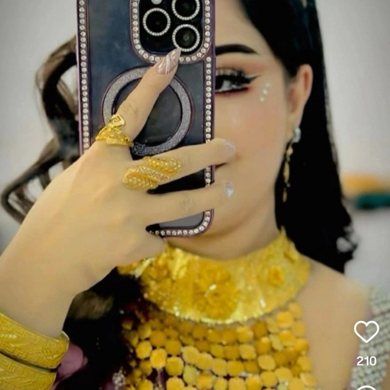 Alaha Noori (@alaha_noori) | Snapchat Stories, Spotlight & Lenses